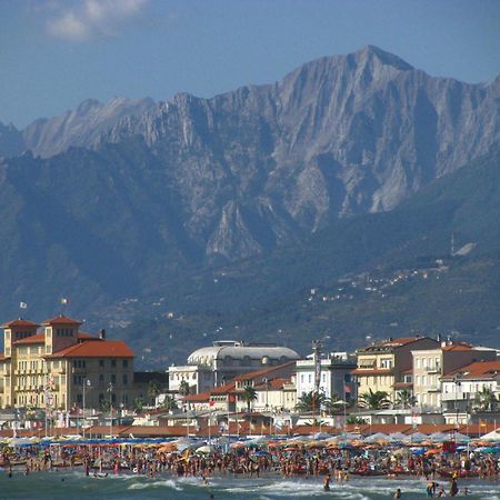 Hotel I Levrieri Torre del Lago Puccini Exterior foto