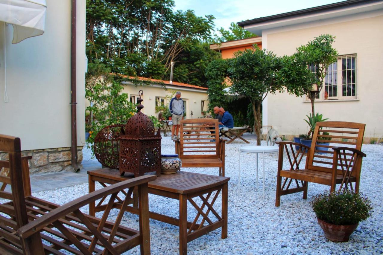 Hotel I Levrieri Torre del Lago Puccini Exterior foto