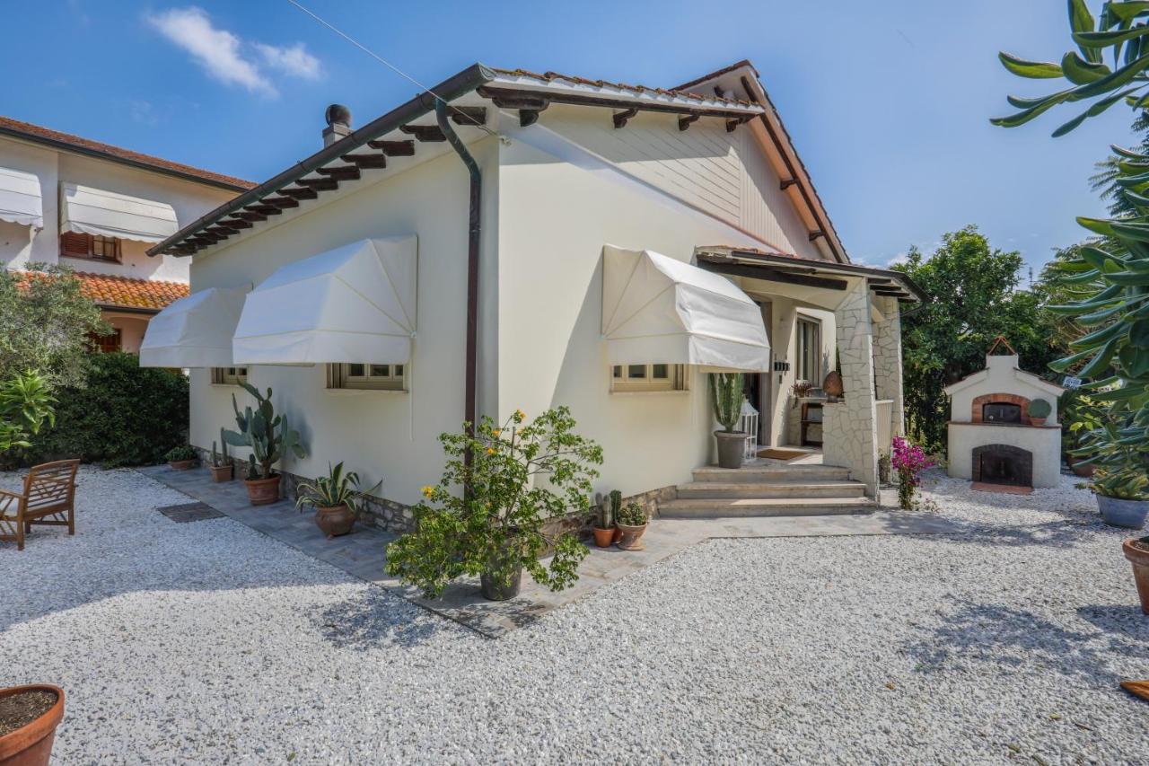 Hotel I Levrieri Torre del Lago Puccini Exterior foto